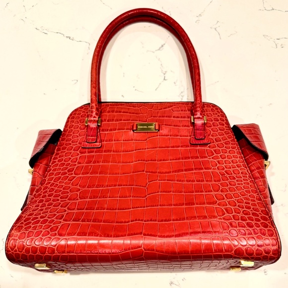 Michael Kors Large Gia Crocodile Embossed Leather Satchel in Crimson NWOT - Picture 11 of 16